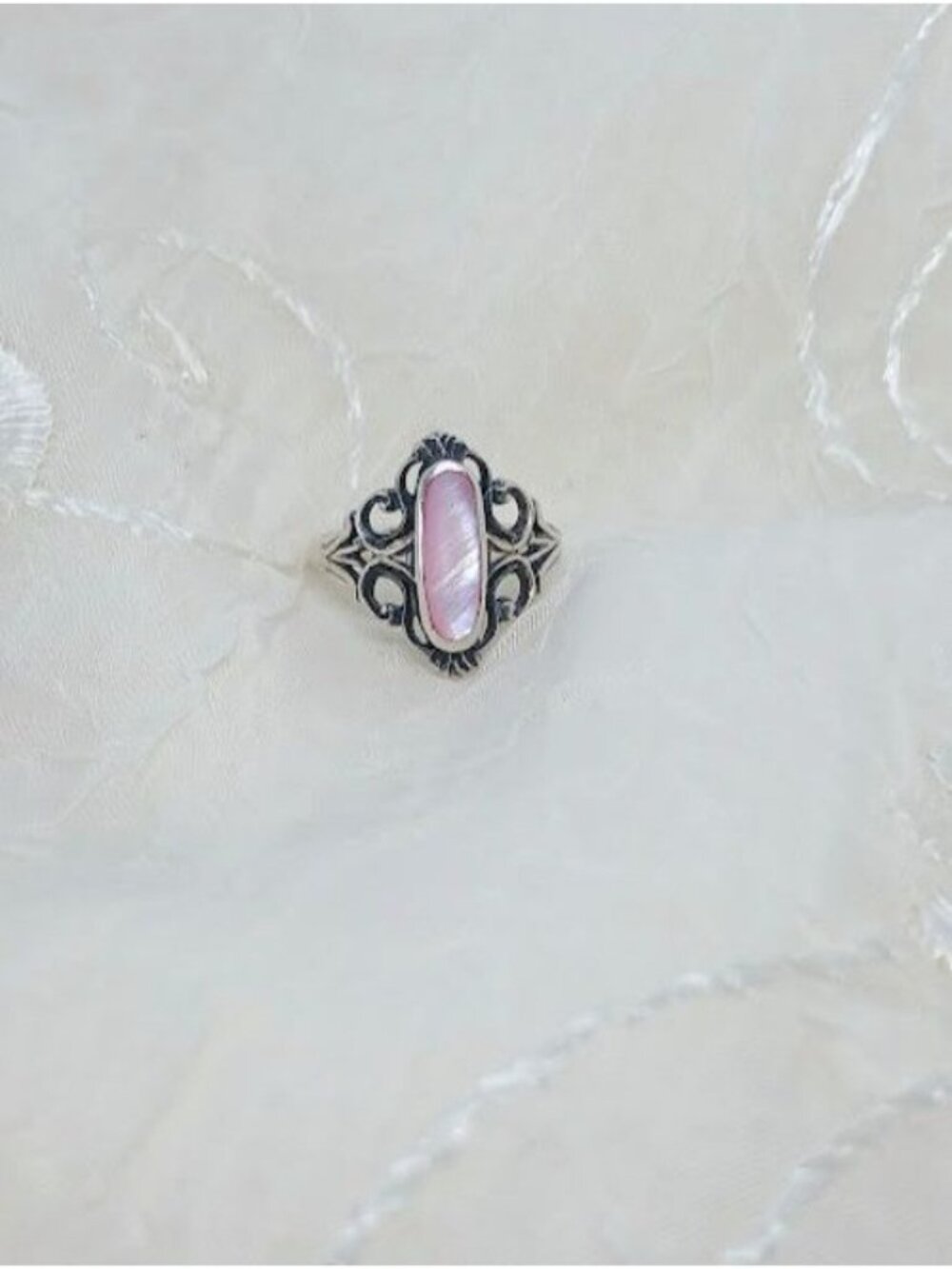 Vintage-Sterling Silver Pink Mother Of Pearl Inlay Filigree Ring Size 7.5 - Picture 3 of 7